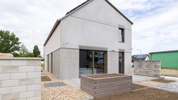 Kompakt tömegű energiatakarékos ház épült