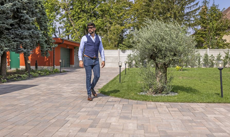 Leier Kaiserstein TAVERNA térkő